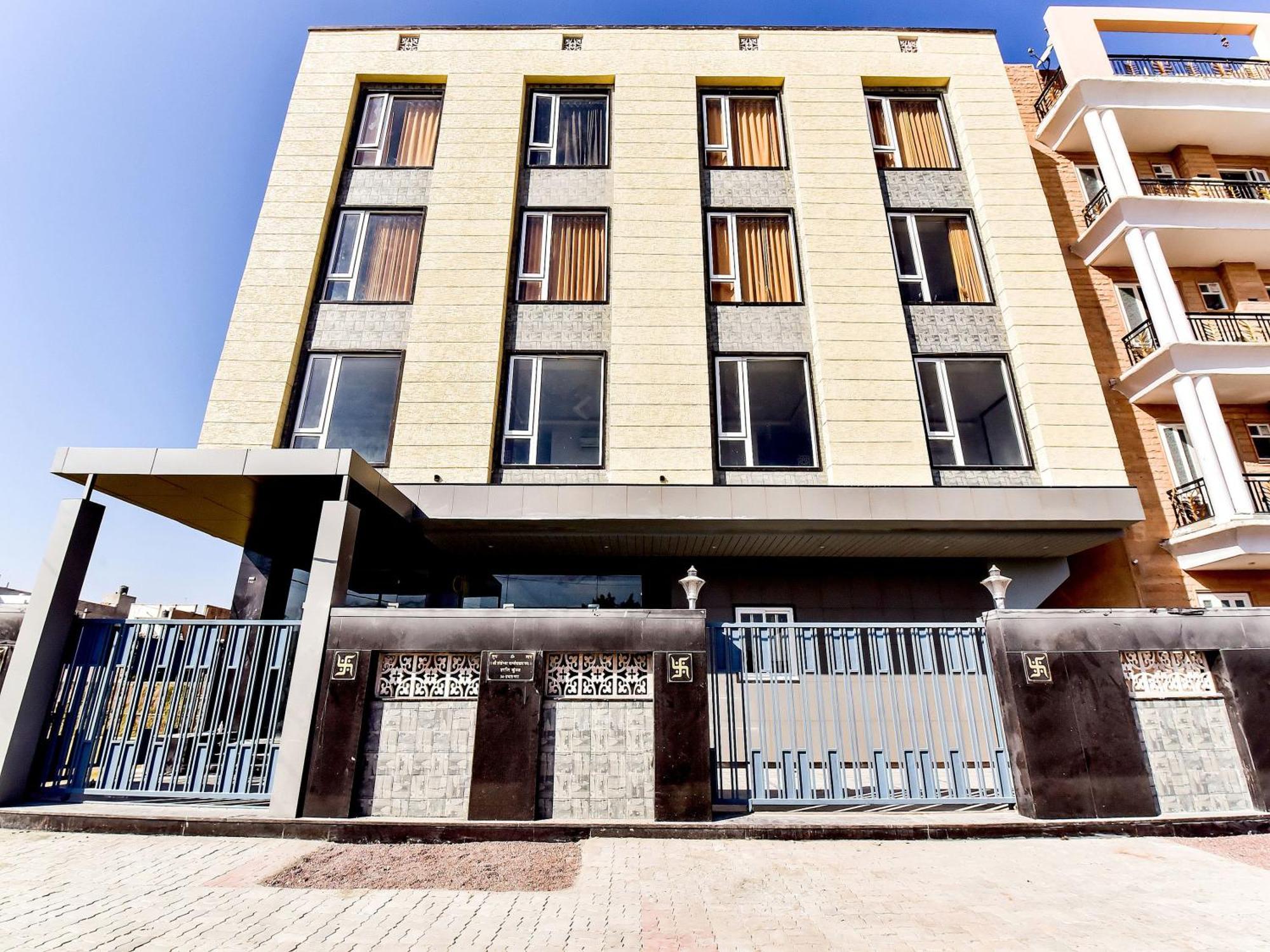Capital O Maurya Inn Jodhpur  Exterior foto