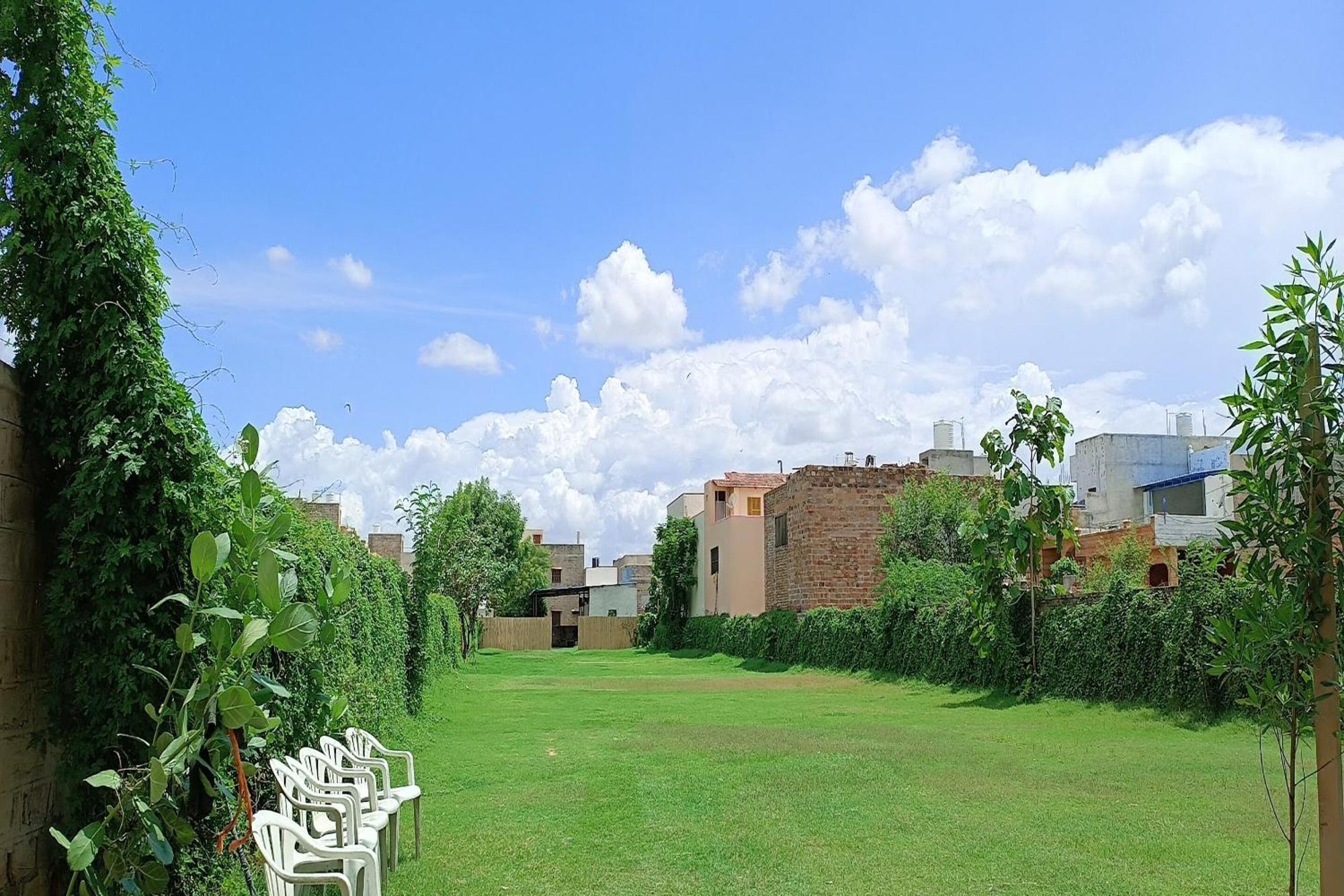 Capital O Maurya Inn Jodhpur  Exterior foto